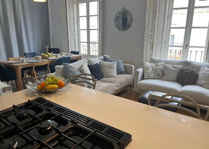 -Malagasunapts- Luxury Historicalcentre